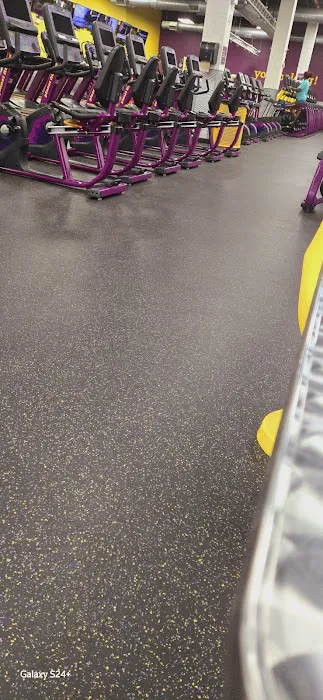 Planet Fitness Picture 5