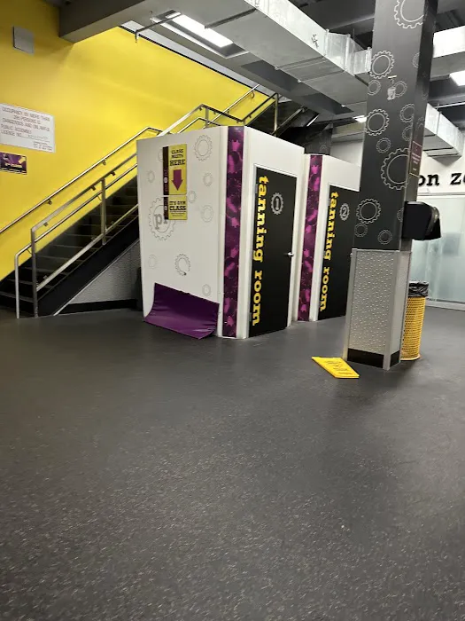 Planet Fitness Picture 6