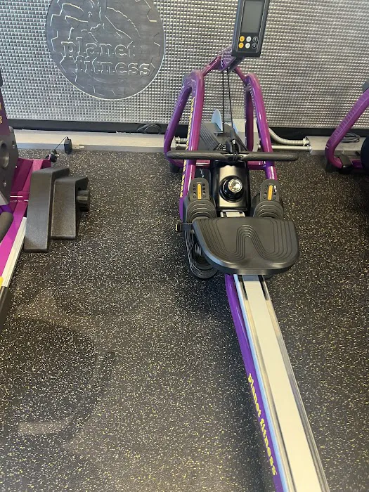 Planet Fitness Picture 1