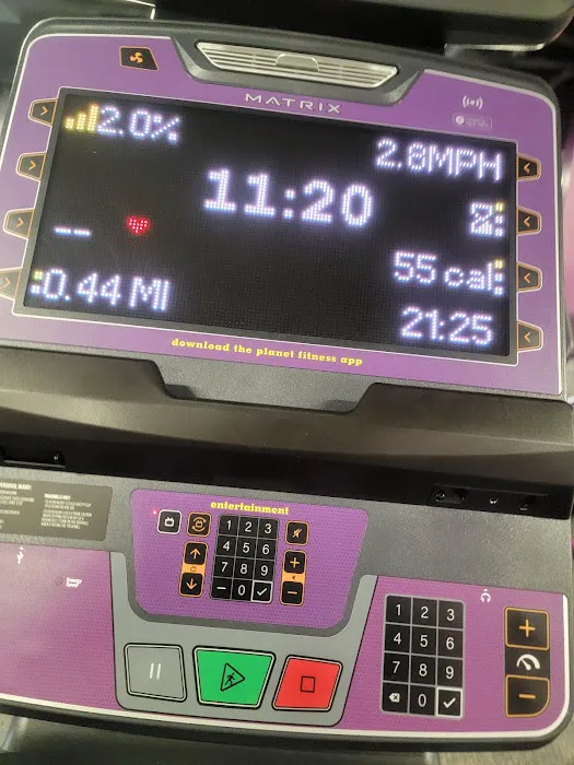 Planet Fitness Picture 10