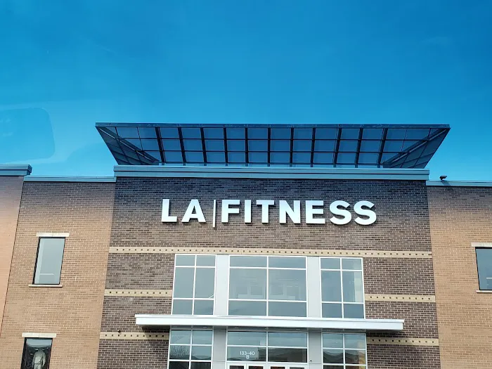 LA Fitness Picture 5