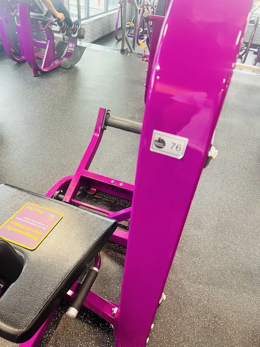 Planet Fitness Picture 7