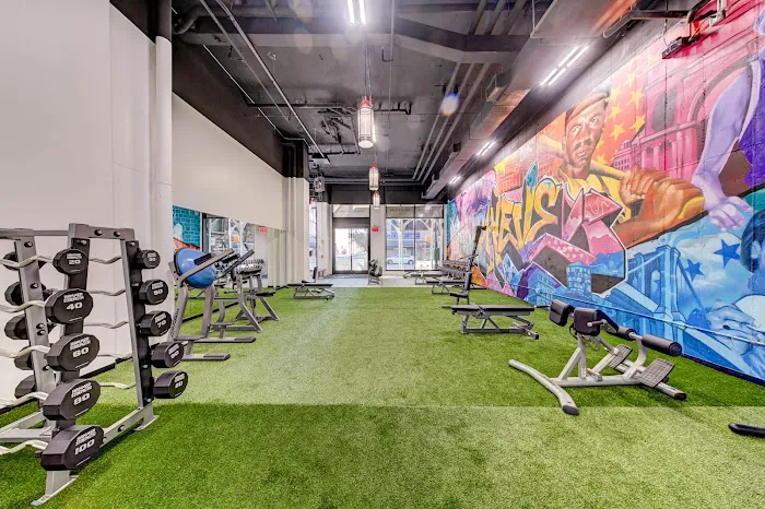 Chelsea Piers Fitness Picture 2
