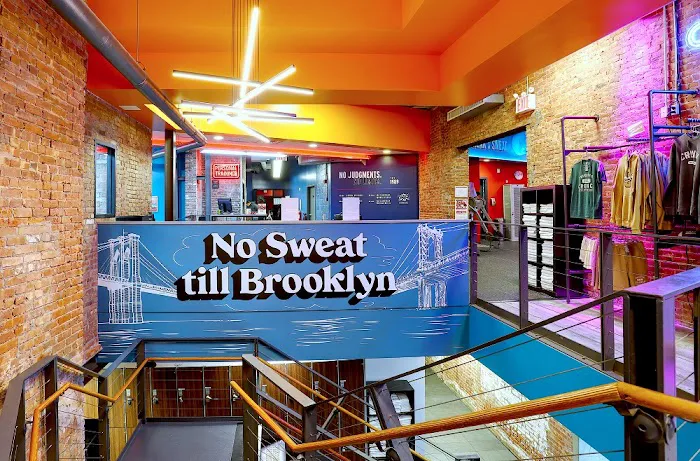 Crunch Fitness - Ft. Greene Picture 5