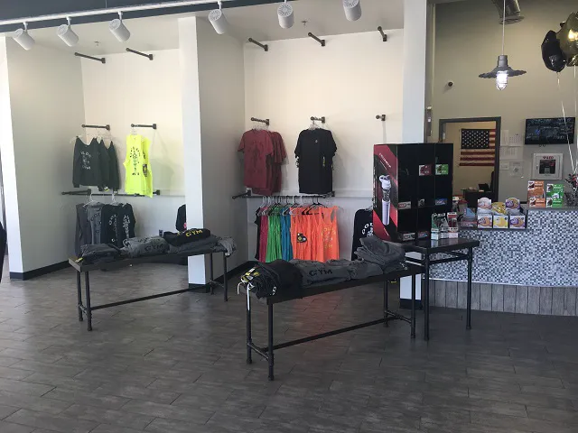 Gold's Gym Picture 5