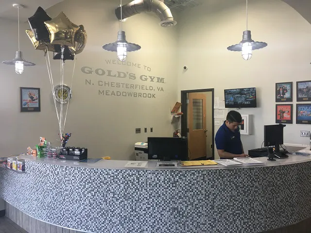 Gold's Gym Picture 2