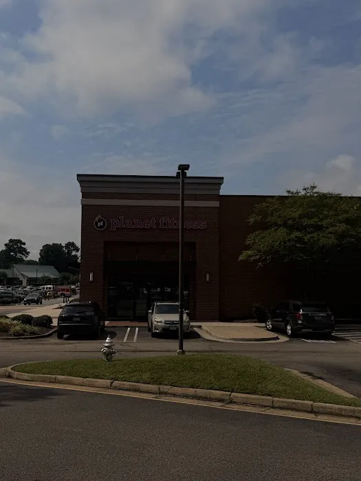 Planet Fitness Picture 4