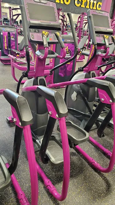 Planet Fitness Picture 9