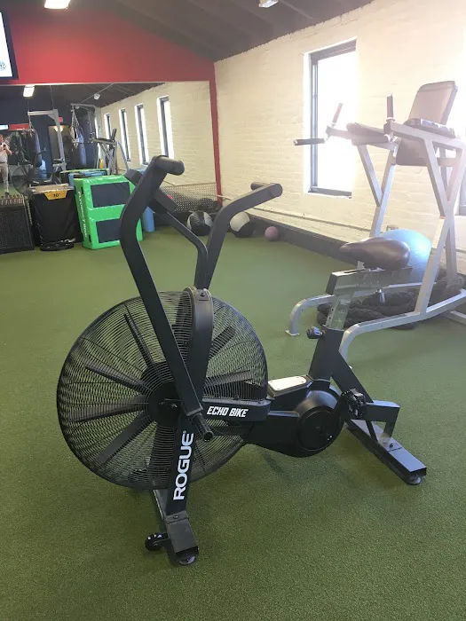 Gold's Gym Picture 7