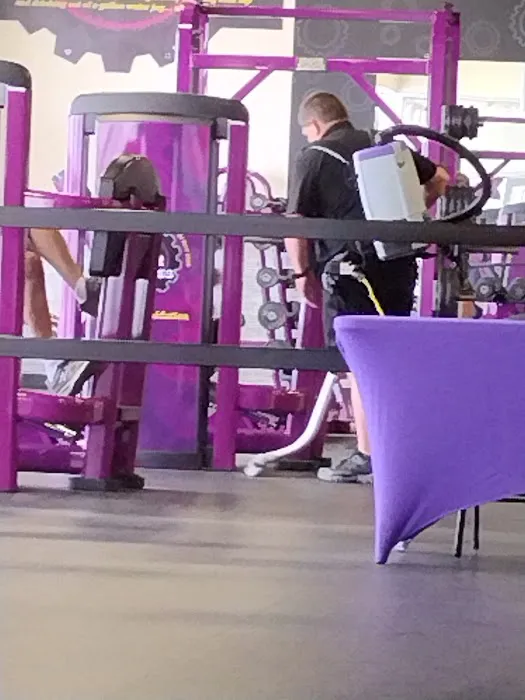 Planet Fitness Picture 1