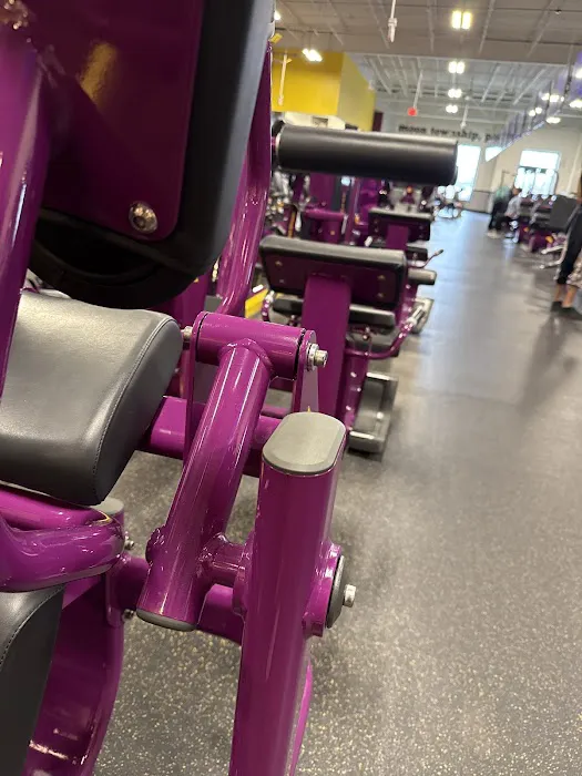 Planet Fitness Picture 9