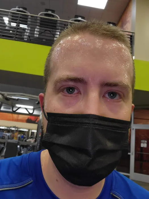 LA Fitness Picture 10