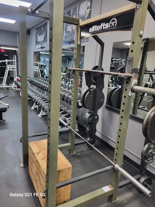Iron Reps Gym Picture 7