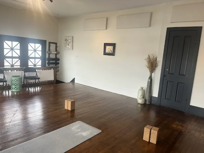 Rebecca Cohen Yoga Picture 3