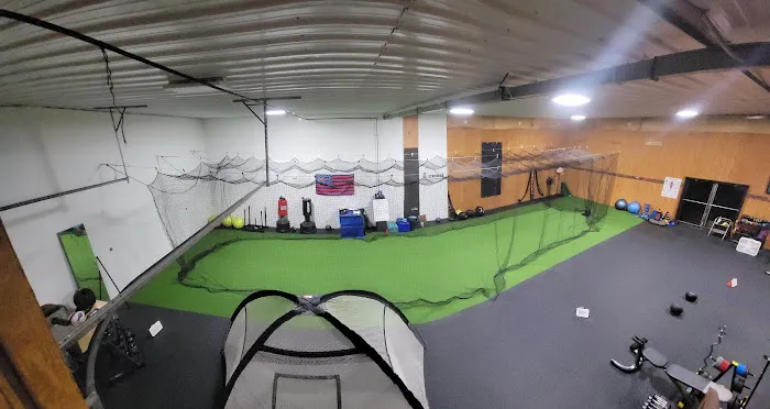 Rise and Grind Fitness, LLC Cage and Turf Rental Picture 5