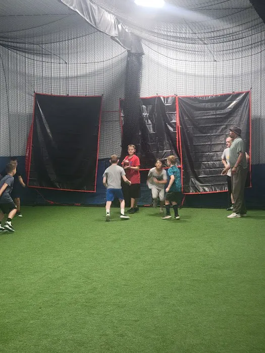 Rise and Grind Fitness, LLC Cage and Turf Rental Picture 4