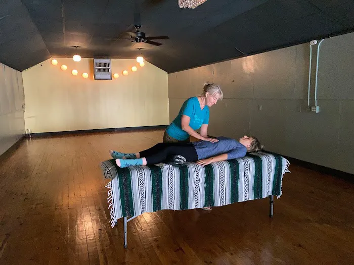 Ritz Mountain Yoga Picture 3