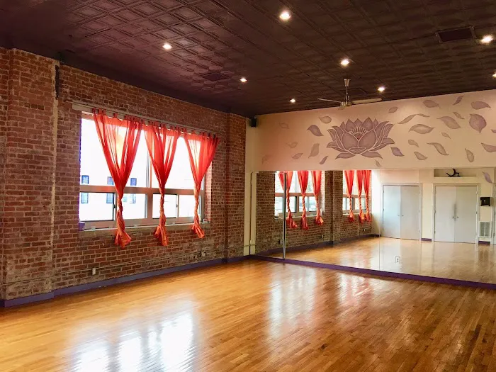 Yoga Synergy Circle Location Picture 4
