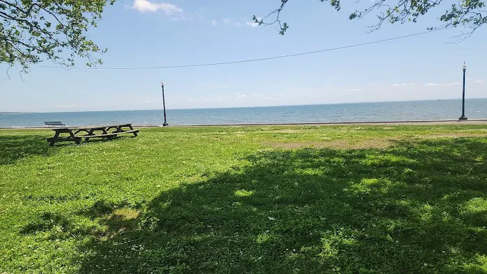 Fitness Court at Seaside Park Picture 3