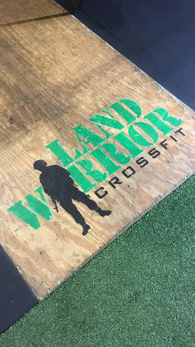 Suffield Fitness Factory / Land Warrior Crossfit Picture 6