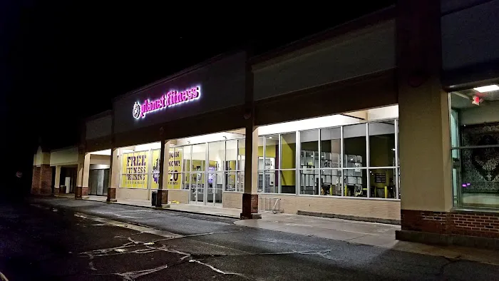 Planet Fitness Picture 8