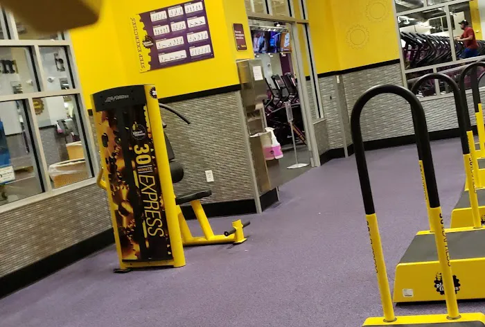 Planet Fitness Picture 4