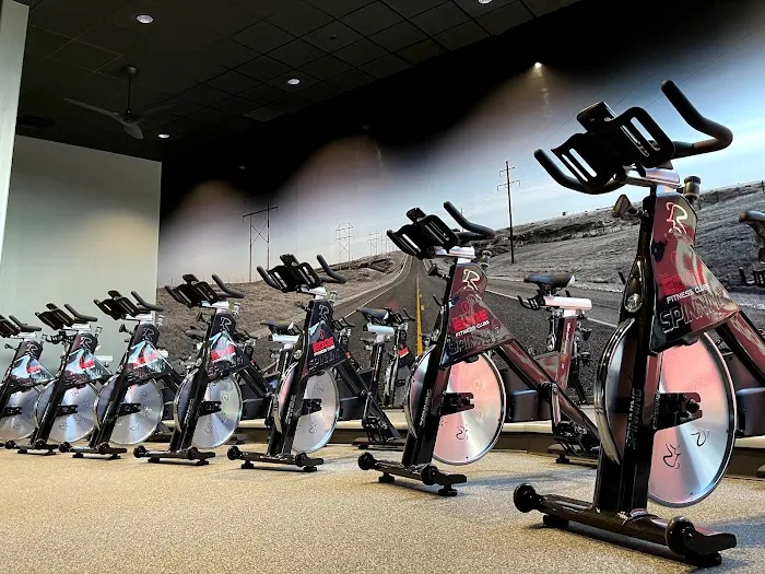 The Edge Fitness Clubs Picture 2