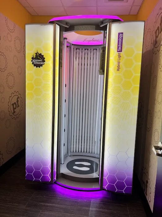 Planet Fitness Picture 4