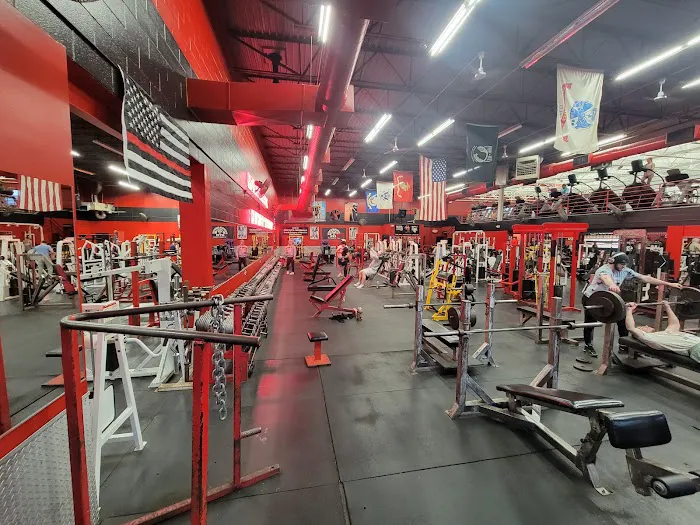 Powerhouse Gym Picture 7