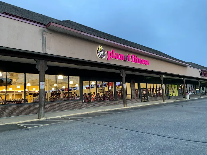 Planet Fitness Picture 4