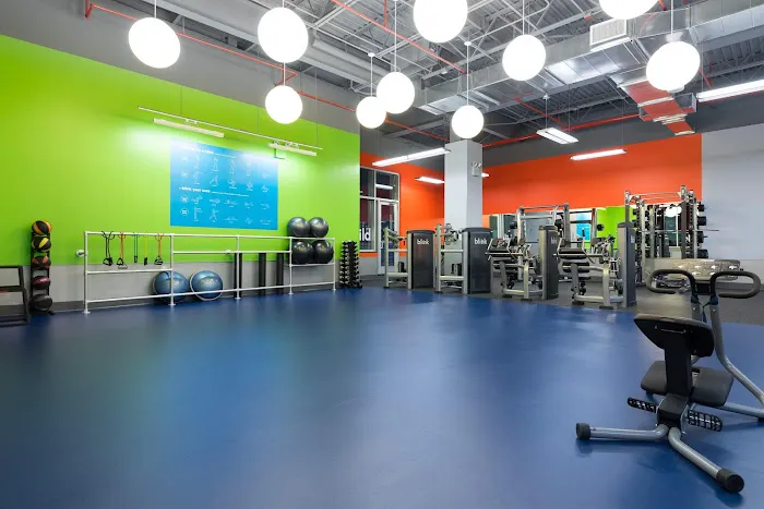 Blink Fitness Riverdale Picture 3