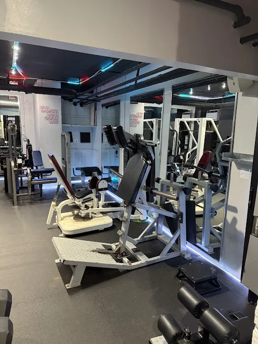 BRASHFIT. LLC Picture 10