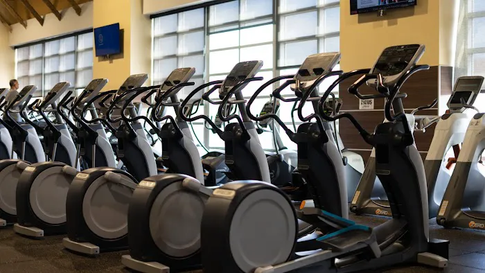 24 Hour Fitness Picture 1