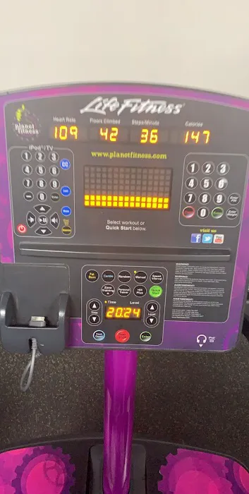 Planet Fitness Picture 6