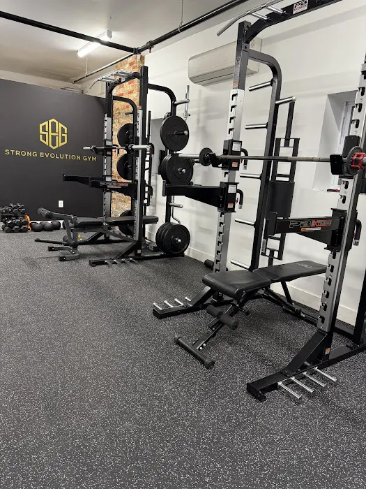 Strong Evolution Gym Picture 2