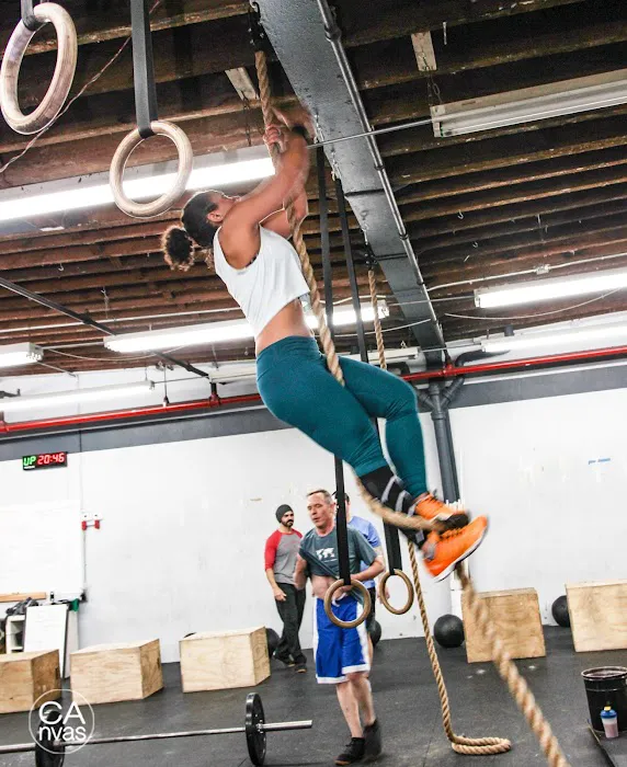 CrossFit Bridge & Tunnel Picture 10