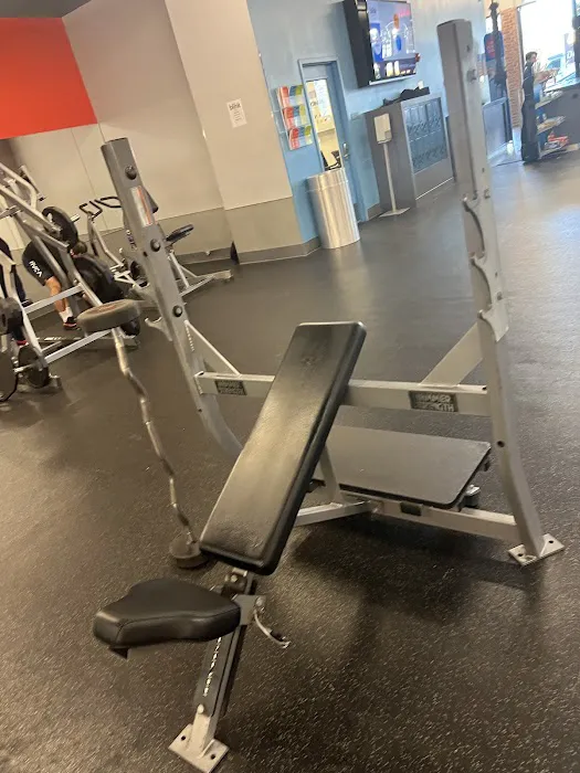 Blink Fitness Ozone Park Picture 8