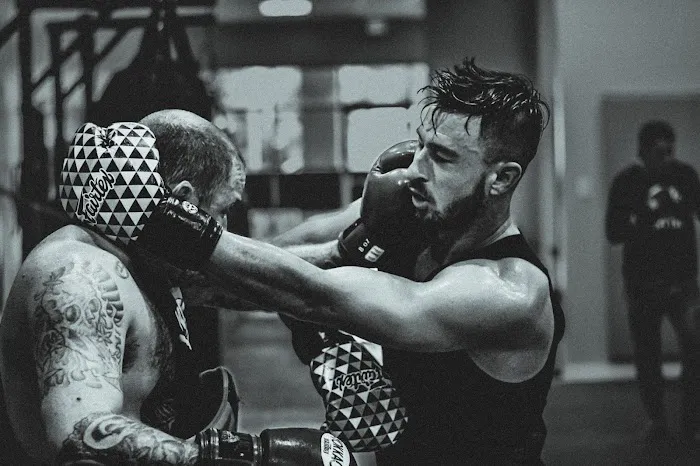 10 Kicks Muay Thai Picture 4