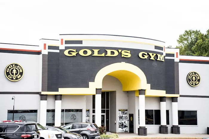 Gold's Gym Arboretum Picture 3