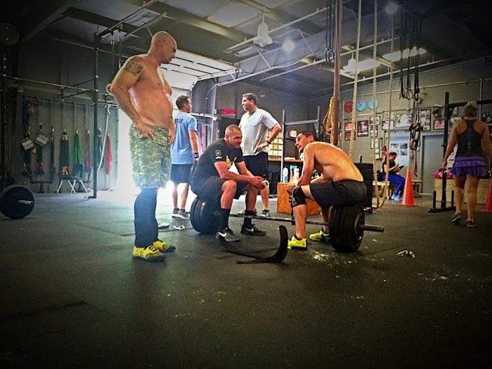 CrossFit Midlo Picture 1