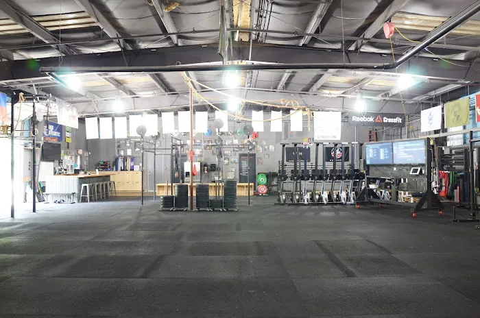 CrossFit Midlo Picture 3