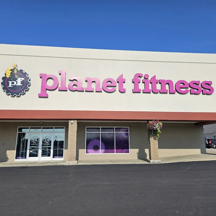 Planet Fitness Picture 5