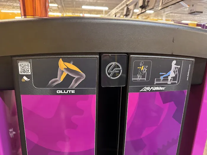 Planet Fitness Picture 6
