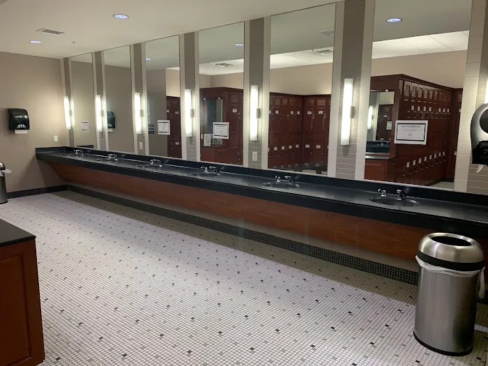 LA Fitness Picture 3