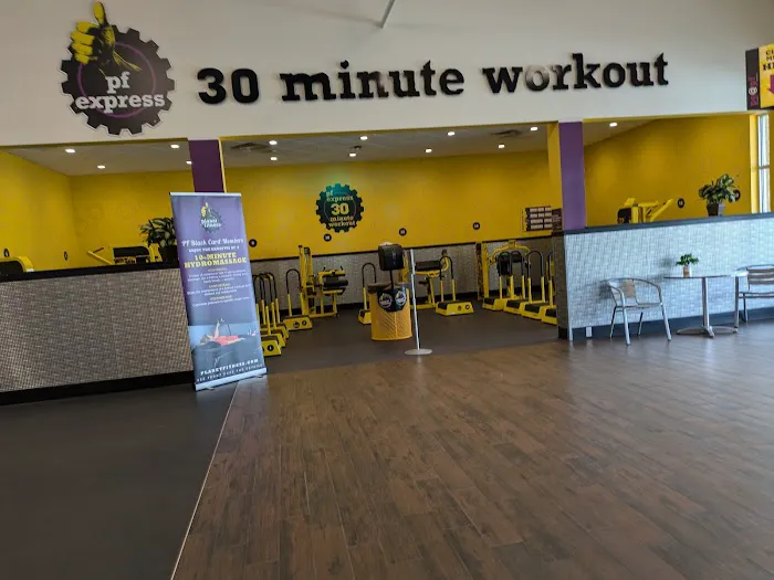 Planet Fitness Picture 5