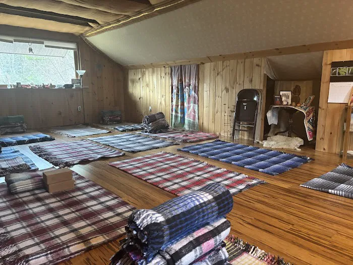 Sea Glass Yoga & Wellness Center Picture 6
