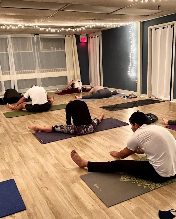 Blooming Tree Yoga LLC Picture 3