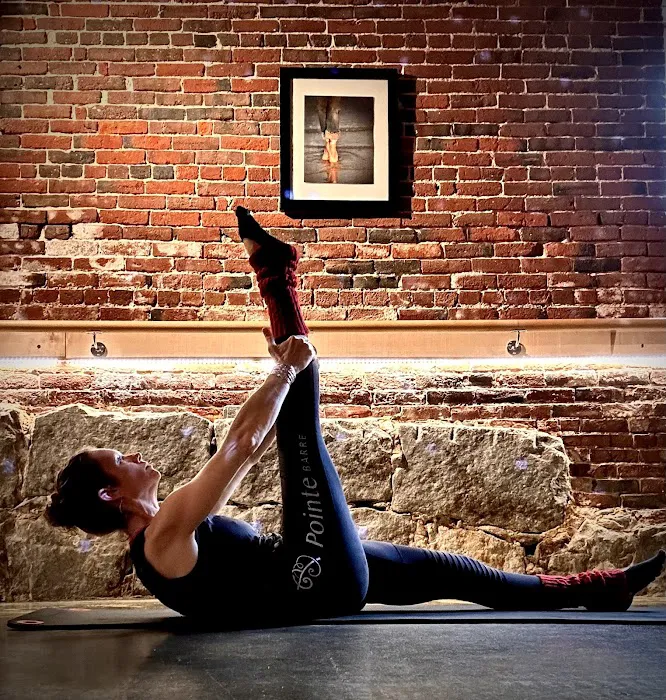 Pointe Barre Studio Picture 3