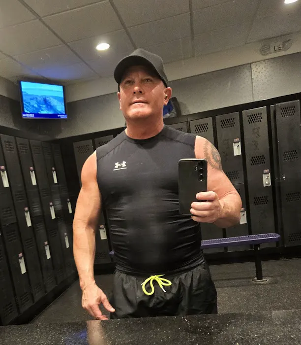 Planet Fitness Picture 6