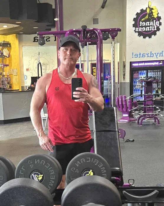 Planet Fitness Picture 3